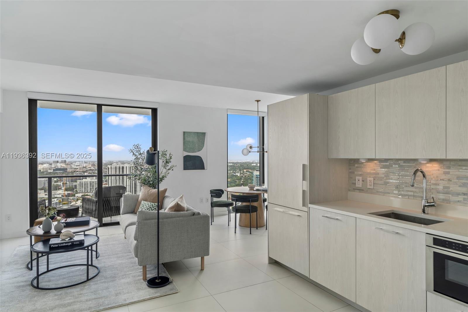 PARAISO BAYVIEWS CONDO - Residential