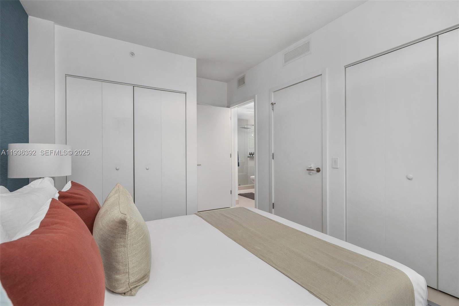 PARAISO BAYVIEWS CONDO - Residential
