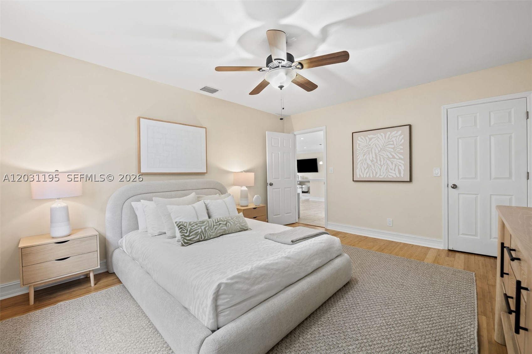 SNUG HARBOR SEC THREE - Residential