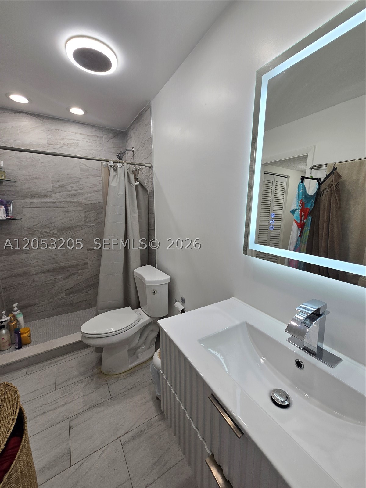 PALMETTO SPRINGS CONDO VI - Residential