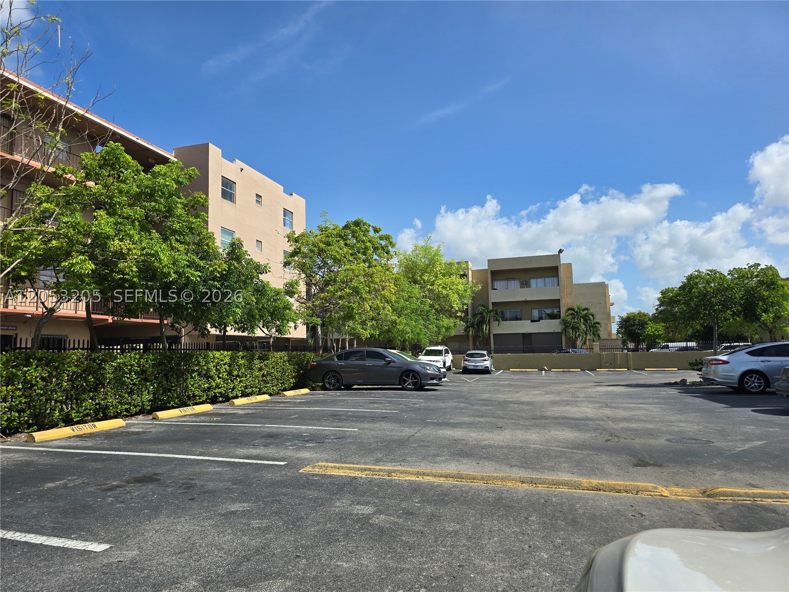 PALMETTO SPRINGS CONDO VI - Residential