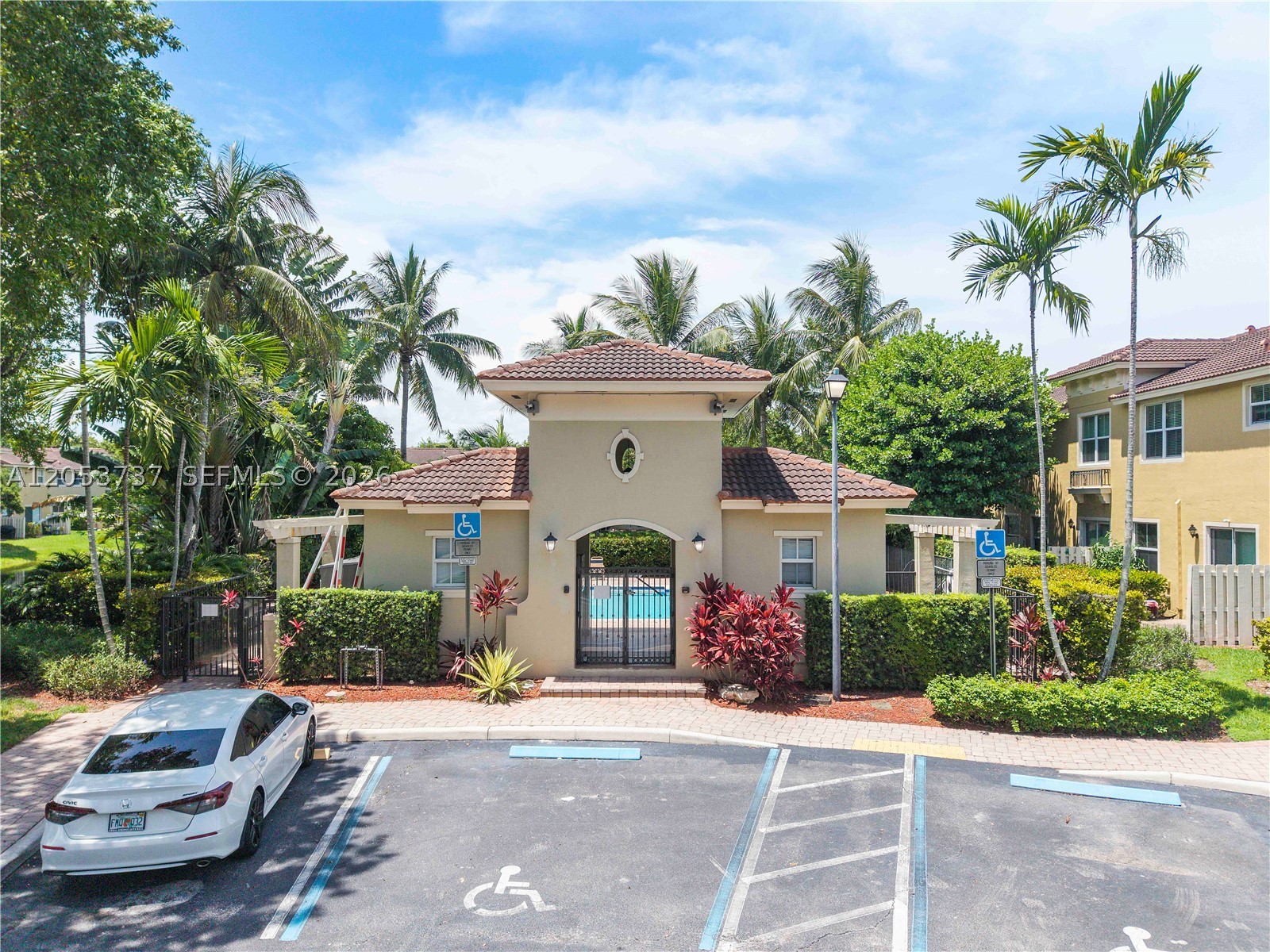 TUSCAN VILLAS CONDO - Residential
