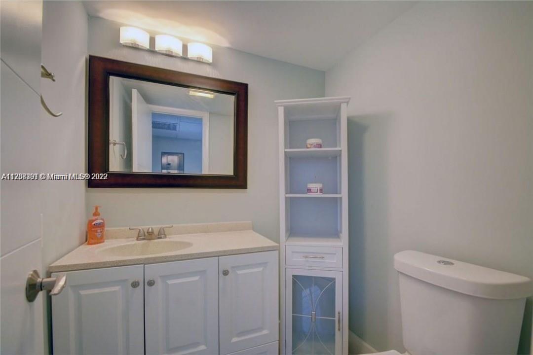 LIME BAY 2 CONDO - Residential