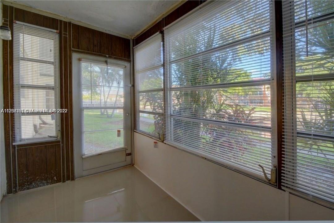 LIME BAY 2 CONDO - Residential