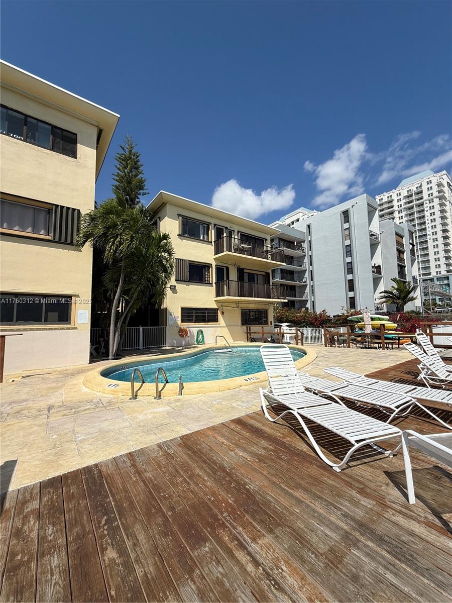 TUDOR HOUSE CONDO - Residential Lease