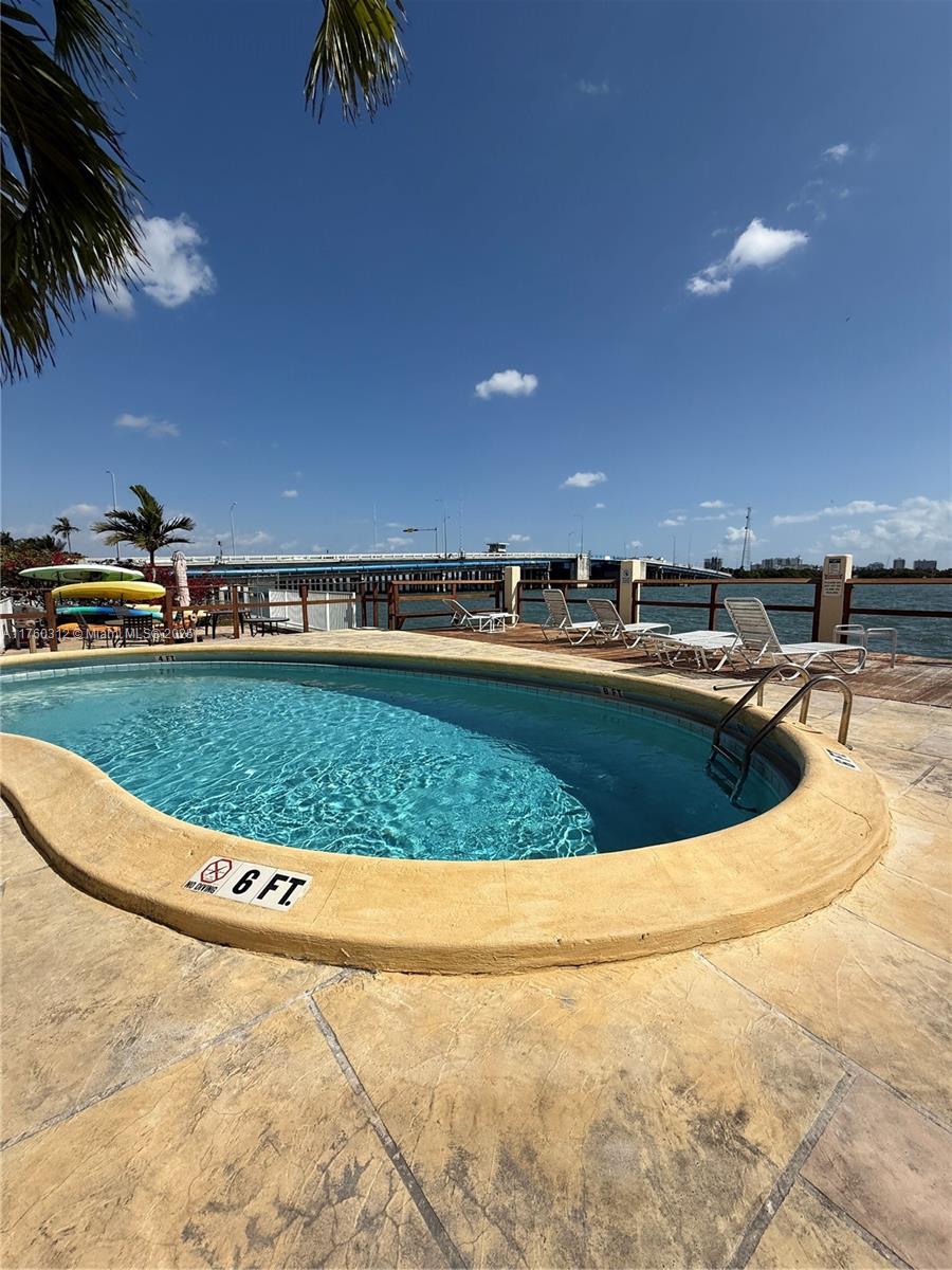 TUDOR HOUSE CONDO - Residential Lease