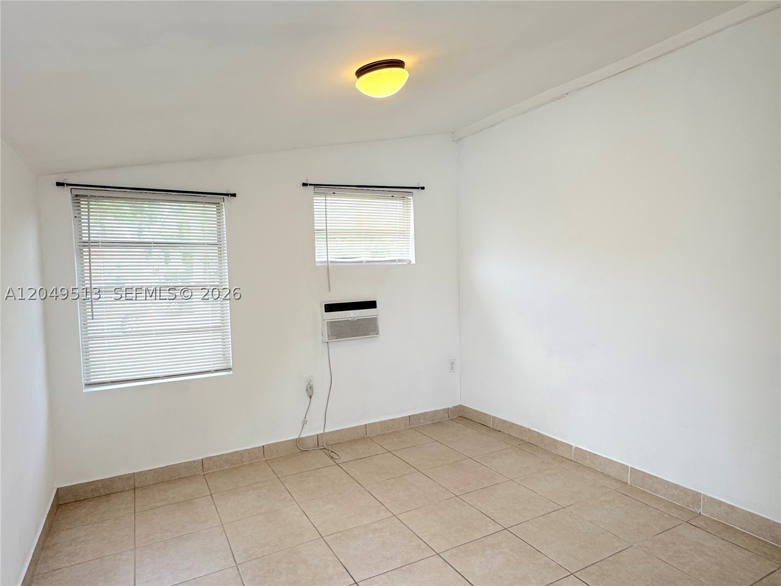 INDIAN HEIGHTS 2ND SEC - Residential Lease