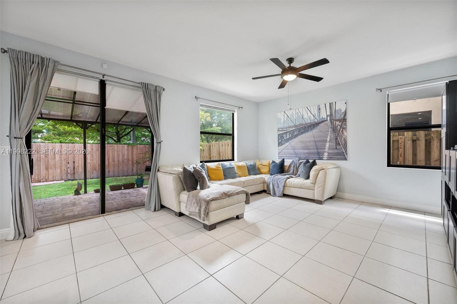 GRAND BAY NORTH - Residential