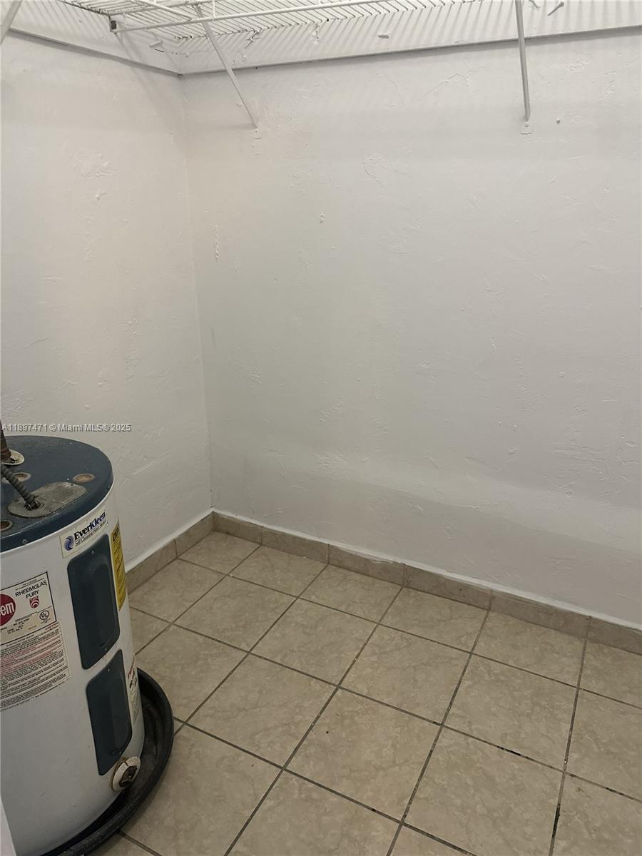 Biscayne Highlands - Residential Lease