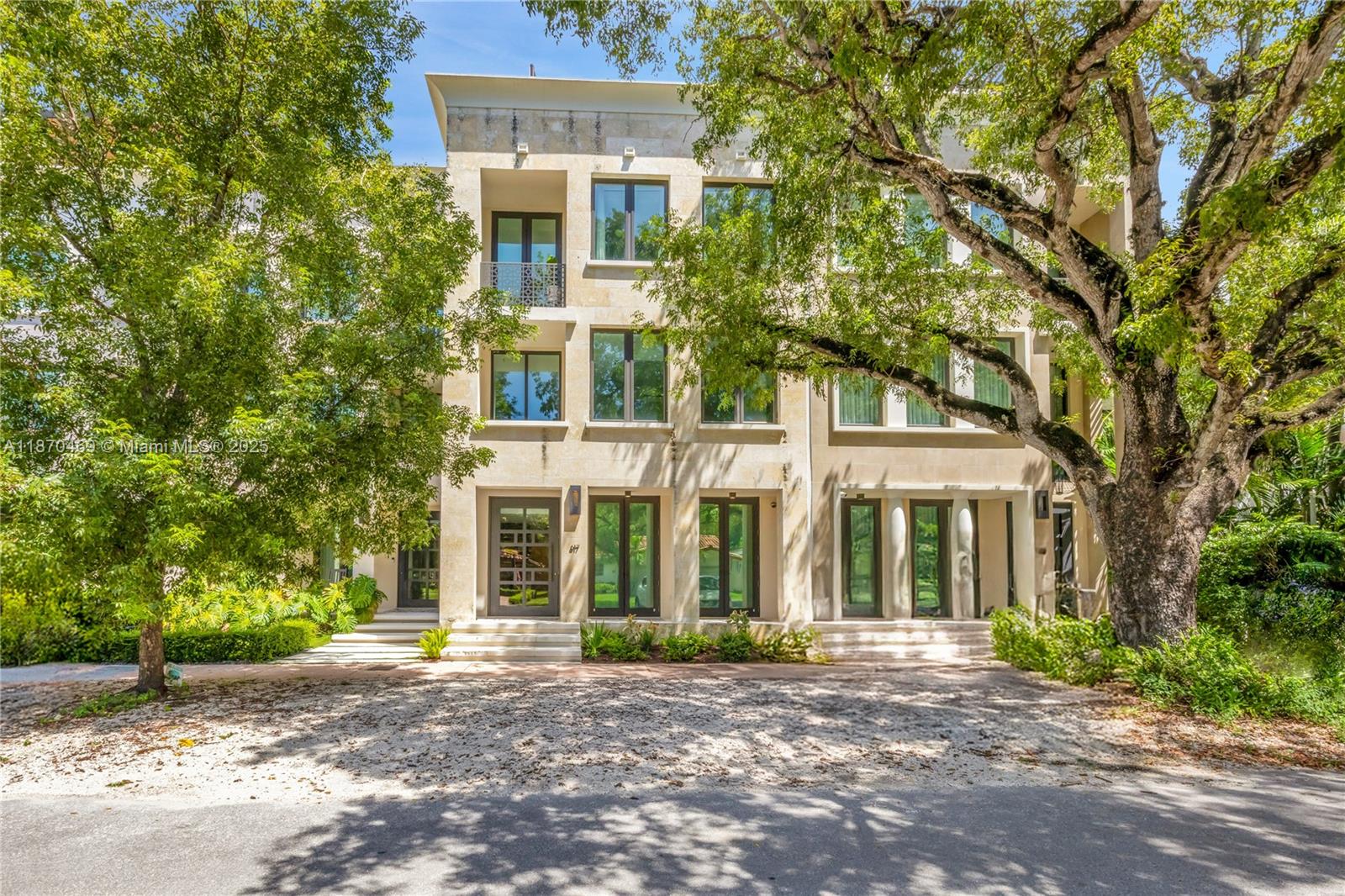 CORAL GABLES BILTMORE SEC - Residential