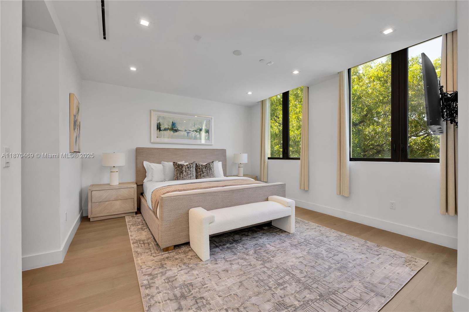 CORAL GABLES BILTMORE SEC - Residential