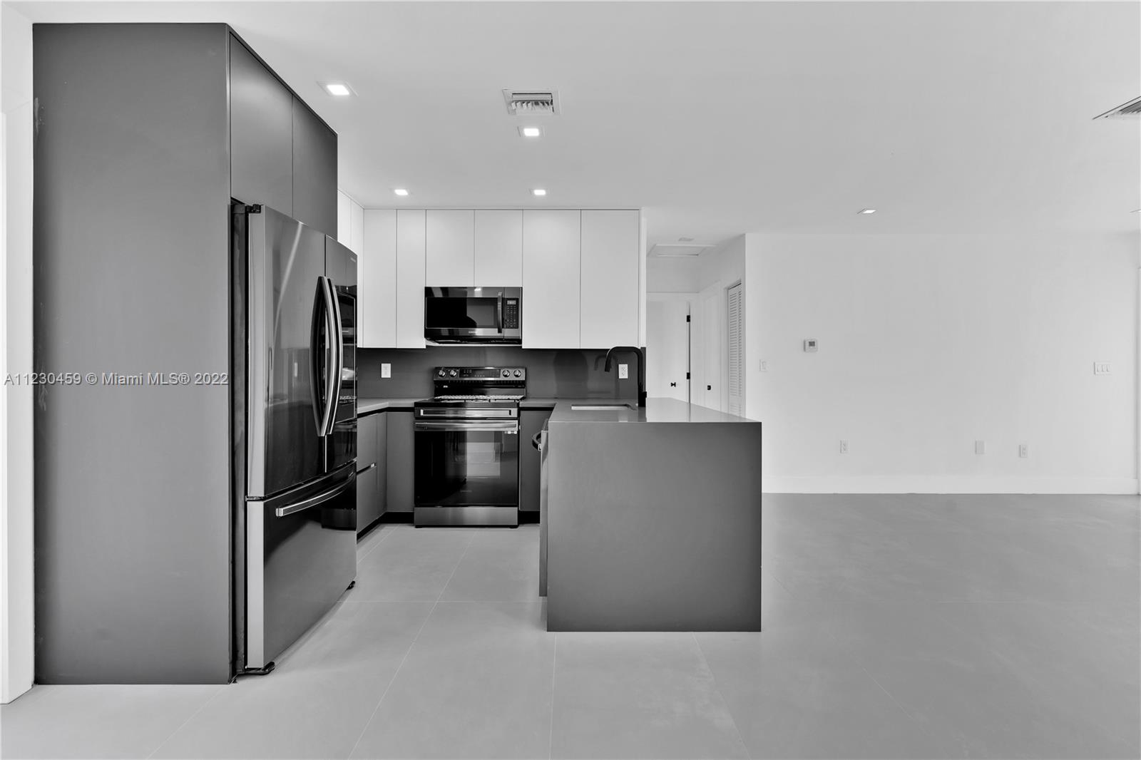 SUNSET MANORS AMEN PLAT - Residential