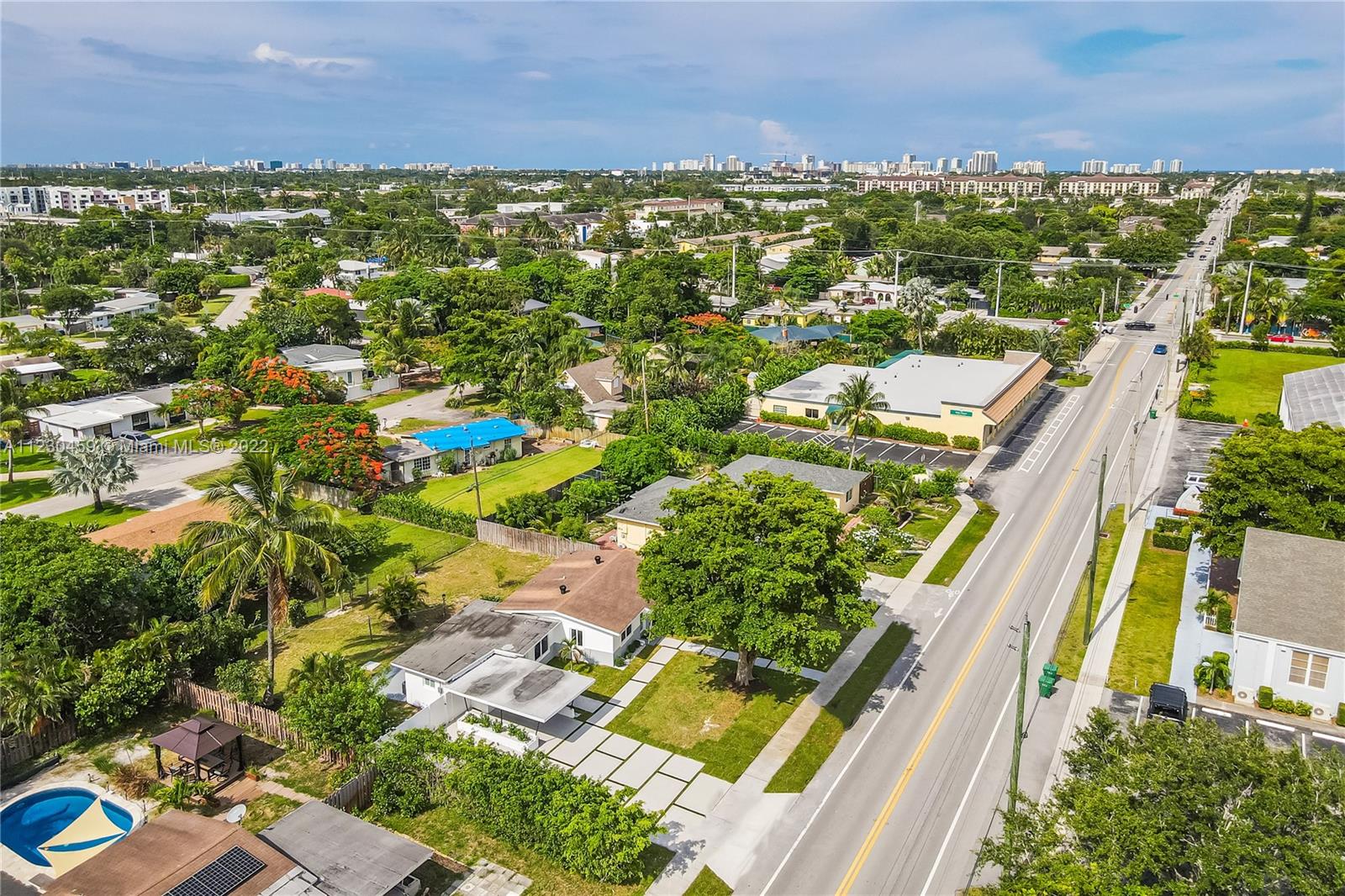 SUNSET MANORS AMEN PLAT - Residential