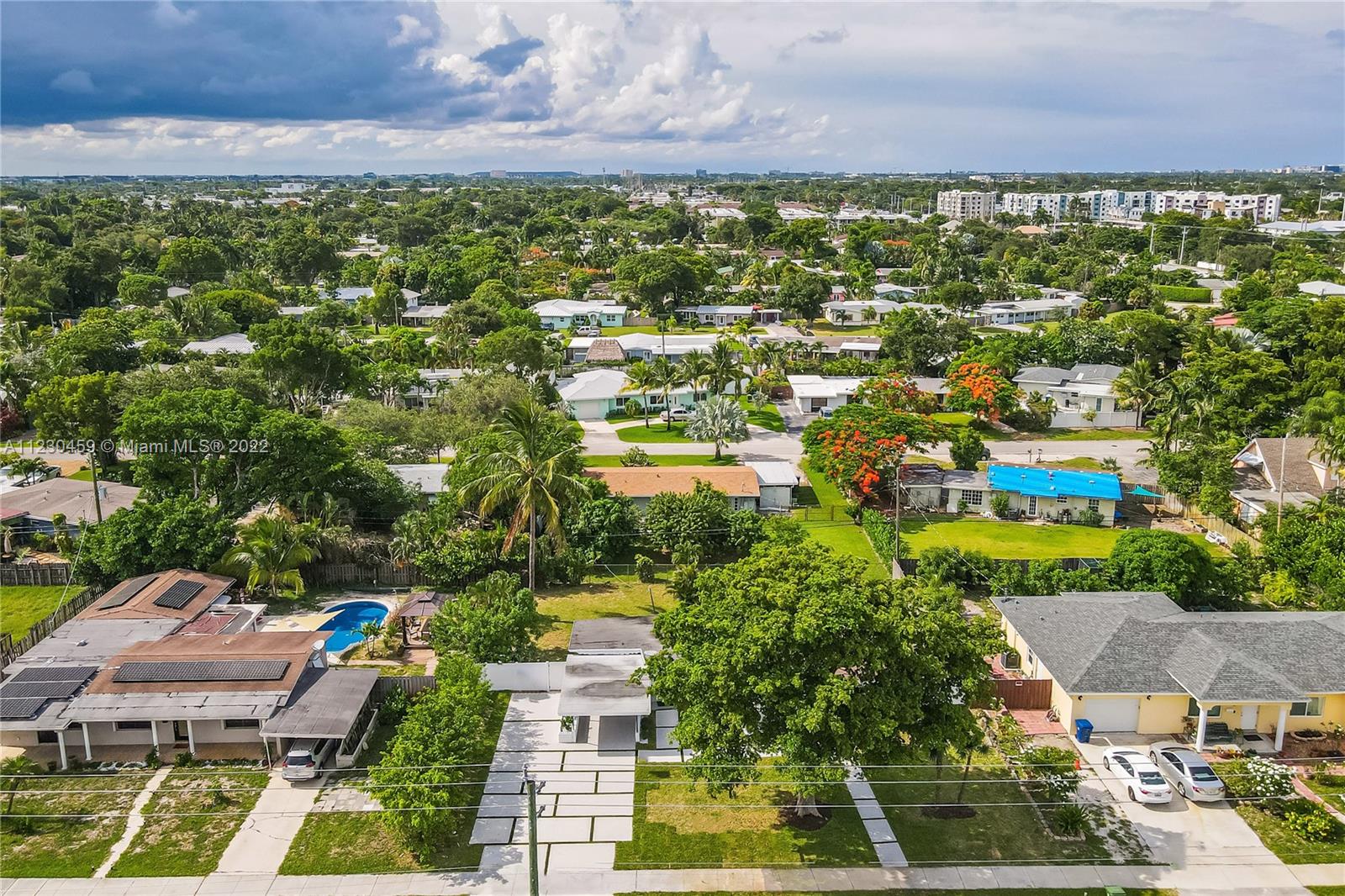 SUNSET MANORS AMEN PLAT - Residential