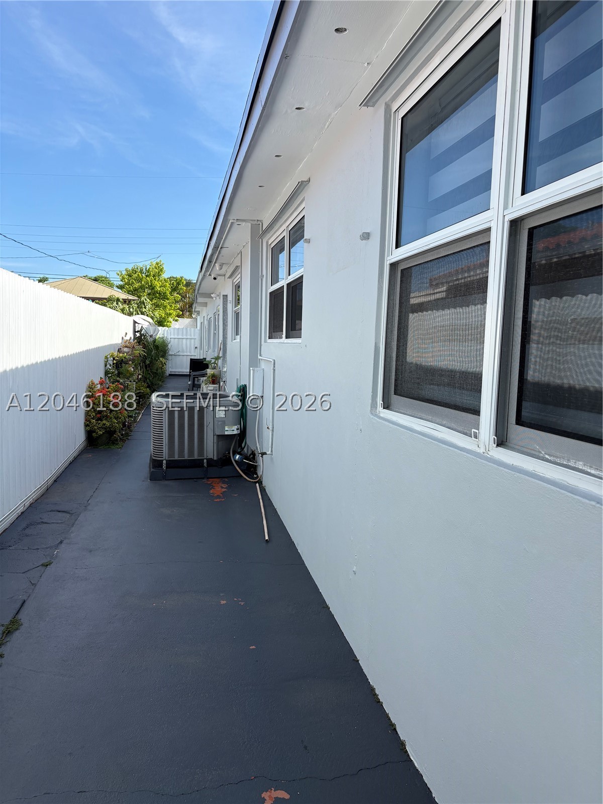 HIALEAH 14 ADDN - Residential