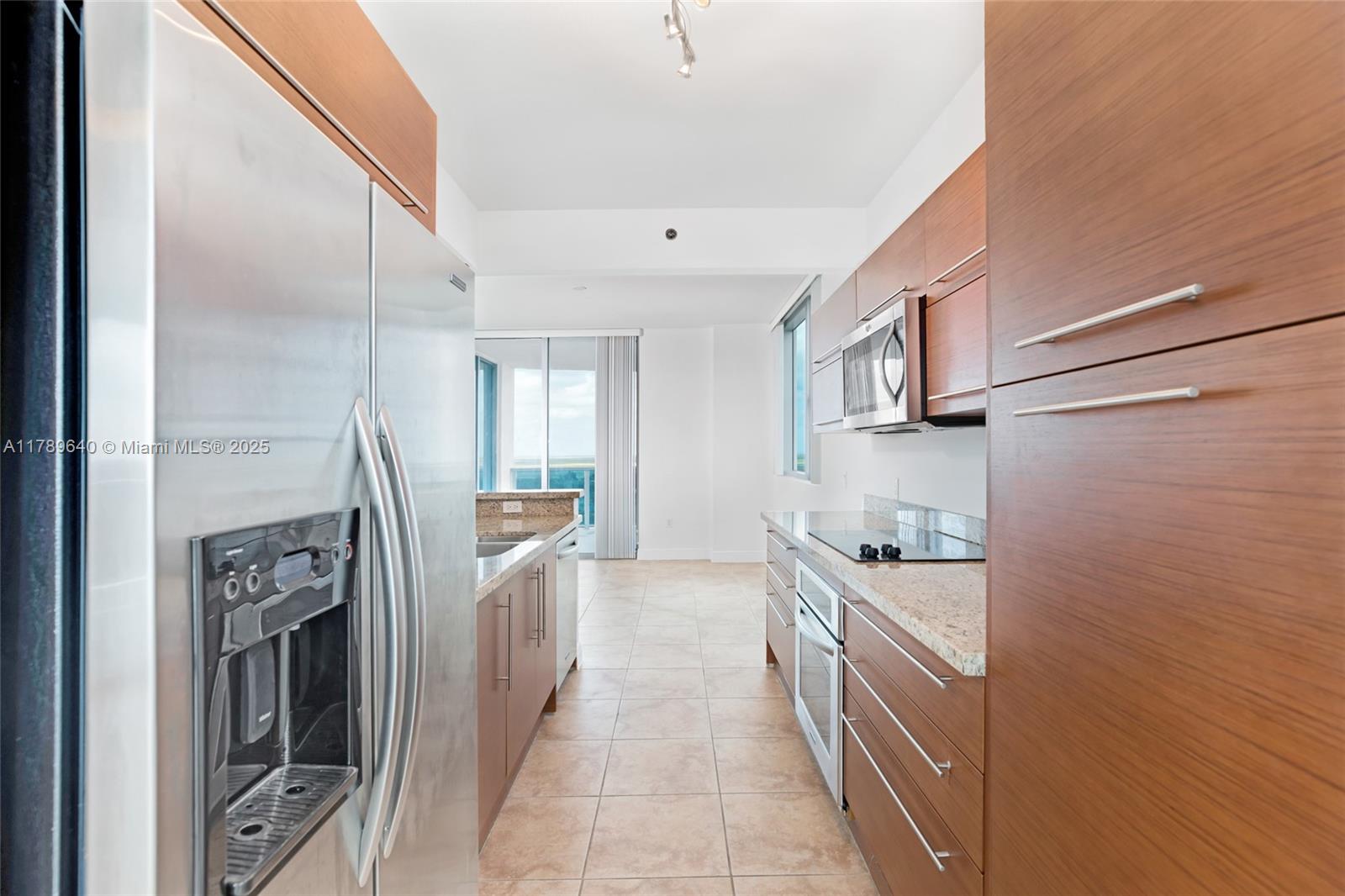 TAO SAWGRASS CONDOMINIUM - Residential