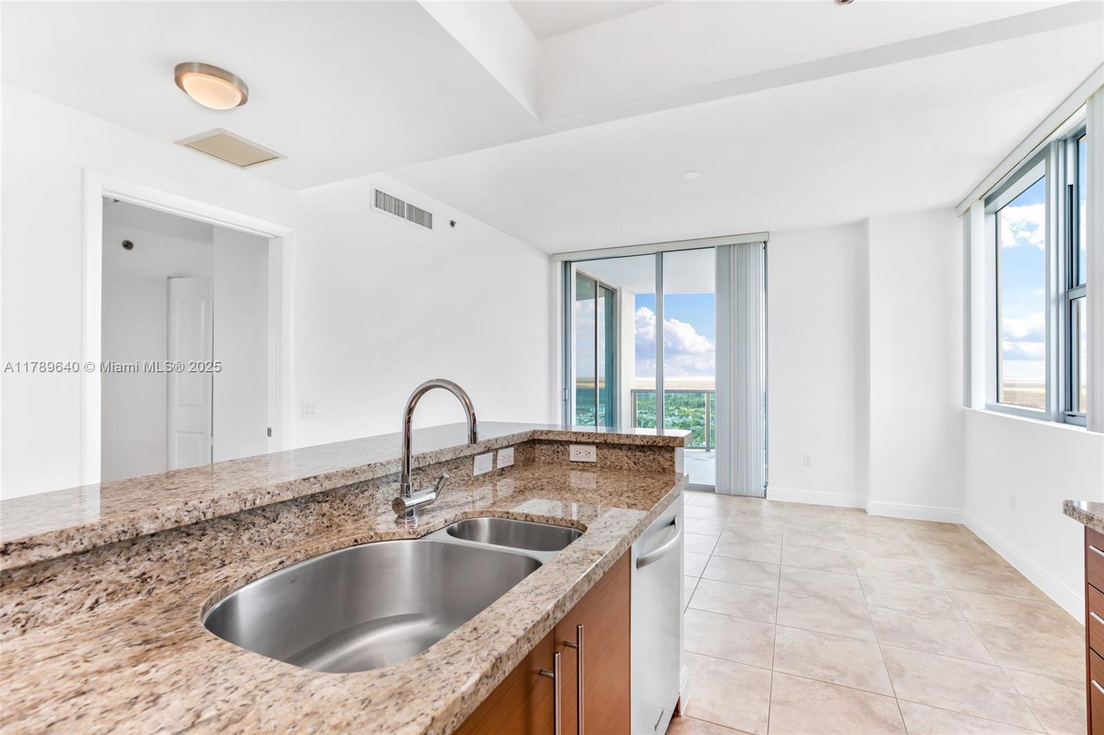 TAO SAWGRASS CONDOMINIUM - Residential
