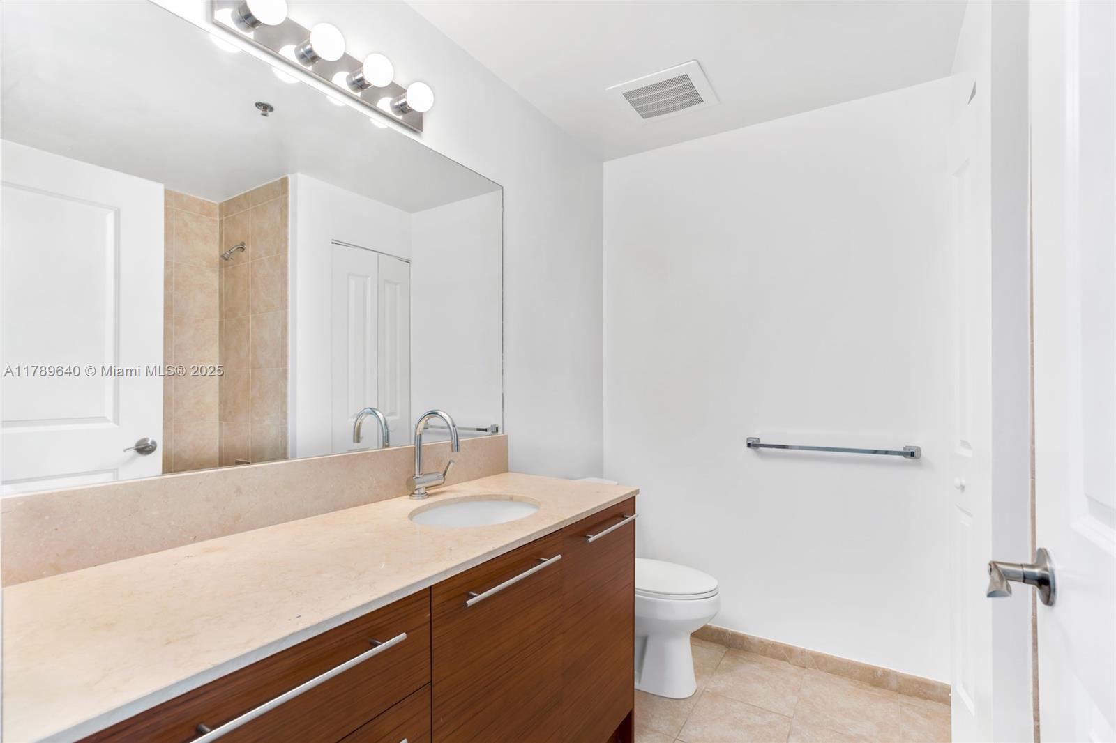TAO SAWGRASS CONDOMINIUM - Residential