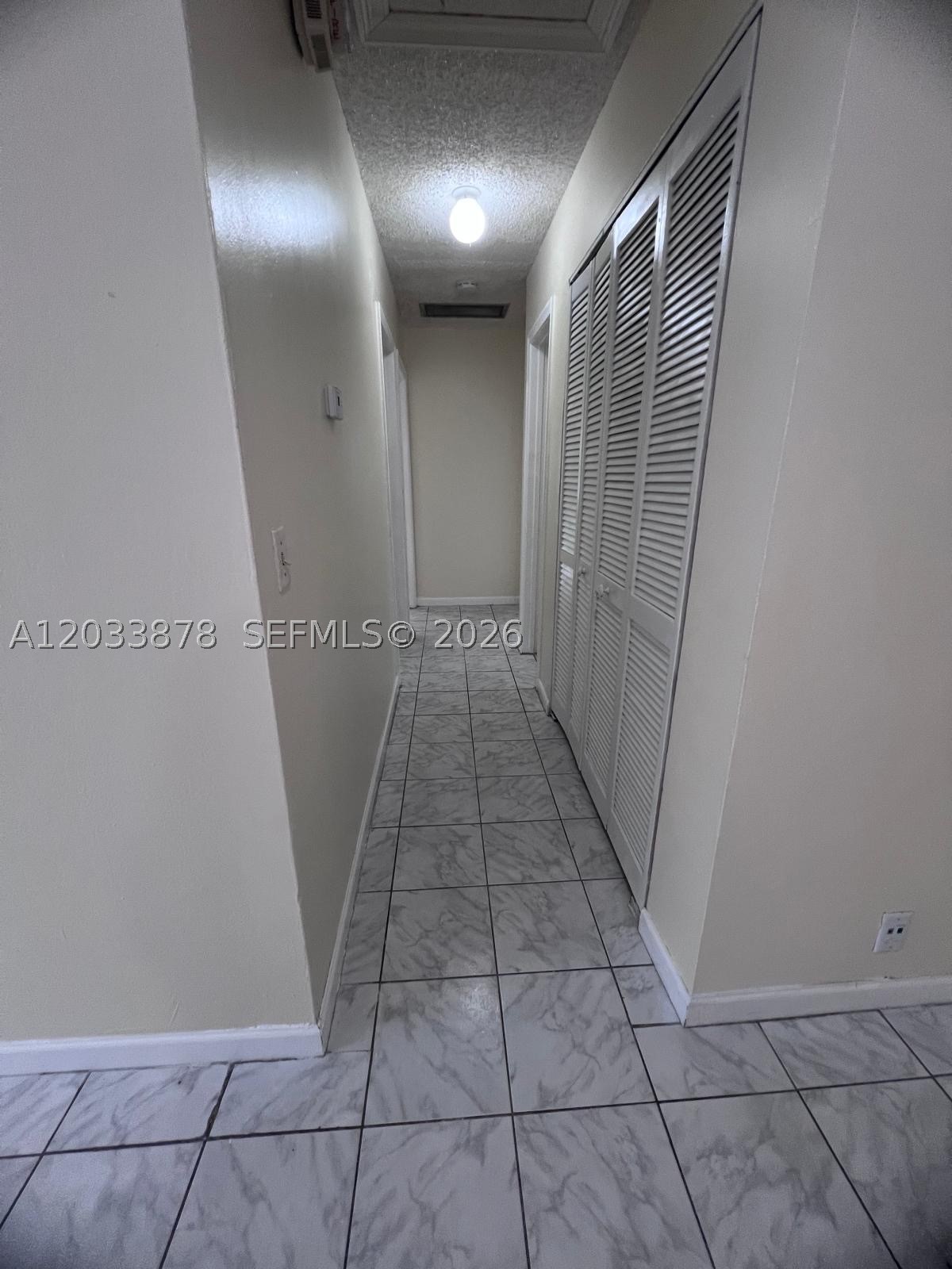 CORAL SPRINGS VILLAS COND - Residential Lease