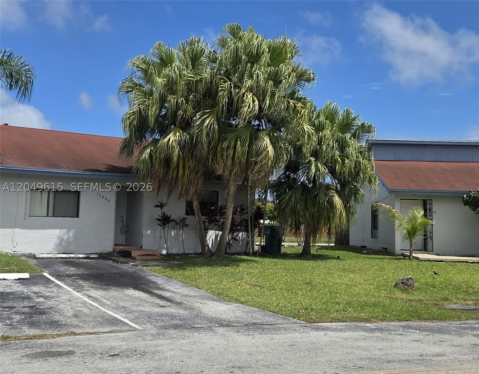 WATERSIDE TOWNHOMES SEC 3 - Residential Lease