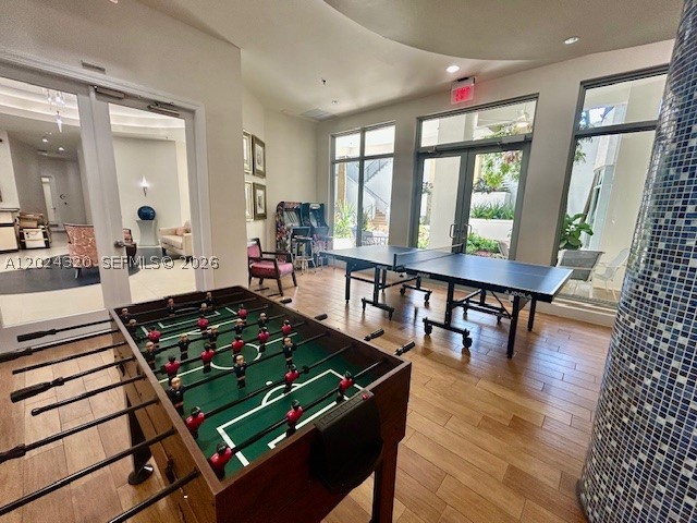 RADIUS CONDO - Residential Lease