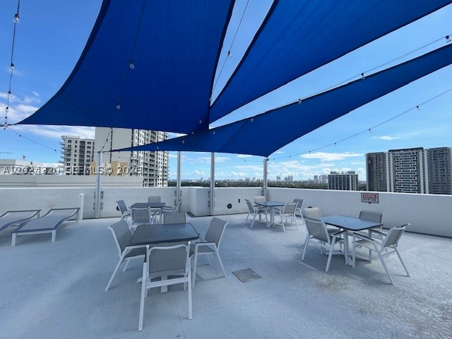 RADIUS CONDO - Residential Lease