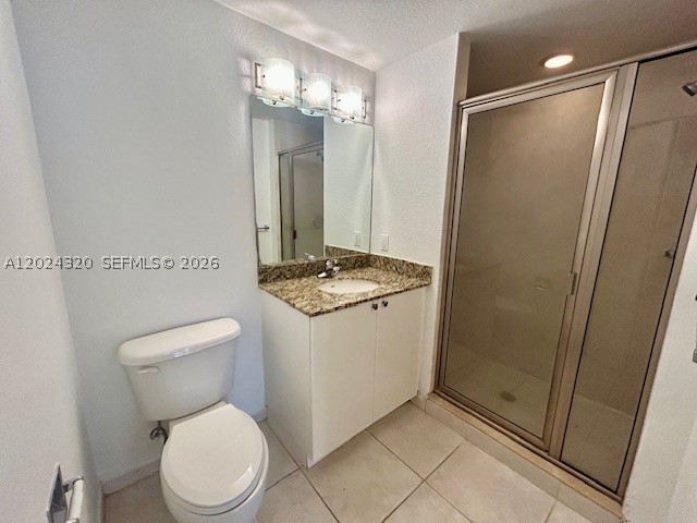RADIUS CONDO - Residential Lease
