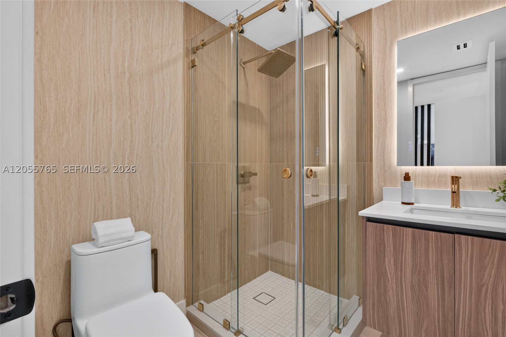 2ND ADDN TO HIGHLAND GARD - Residential