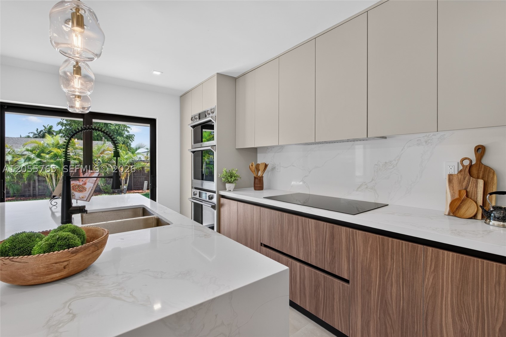 2ND ADDN TO HIGHLAND GARD - Residential