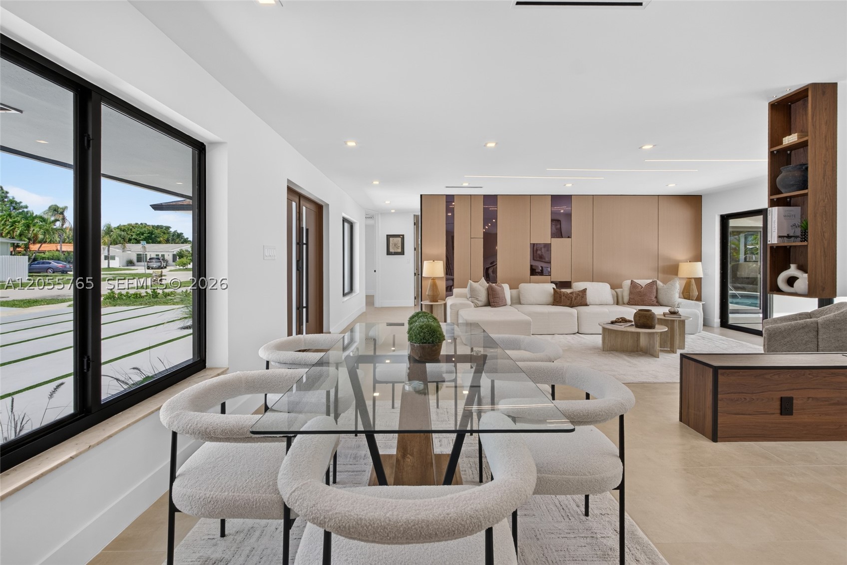 2ND ADDN TO HIGHLAND GARD - Residential