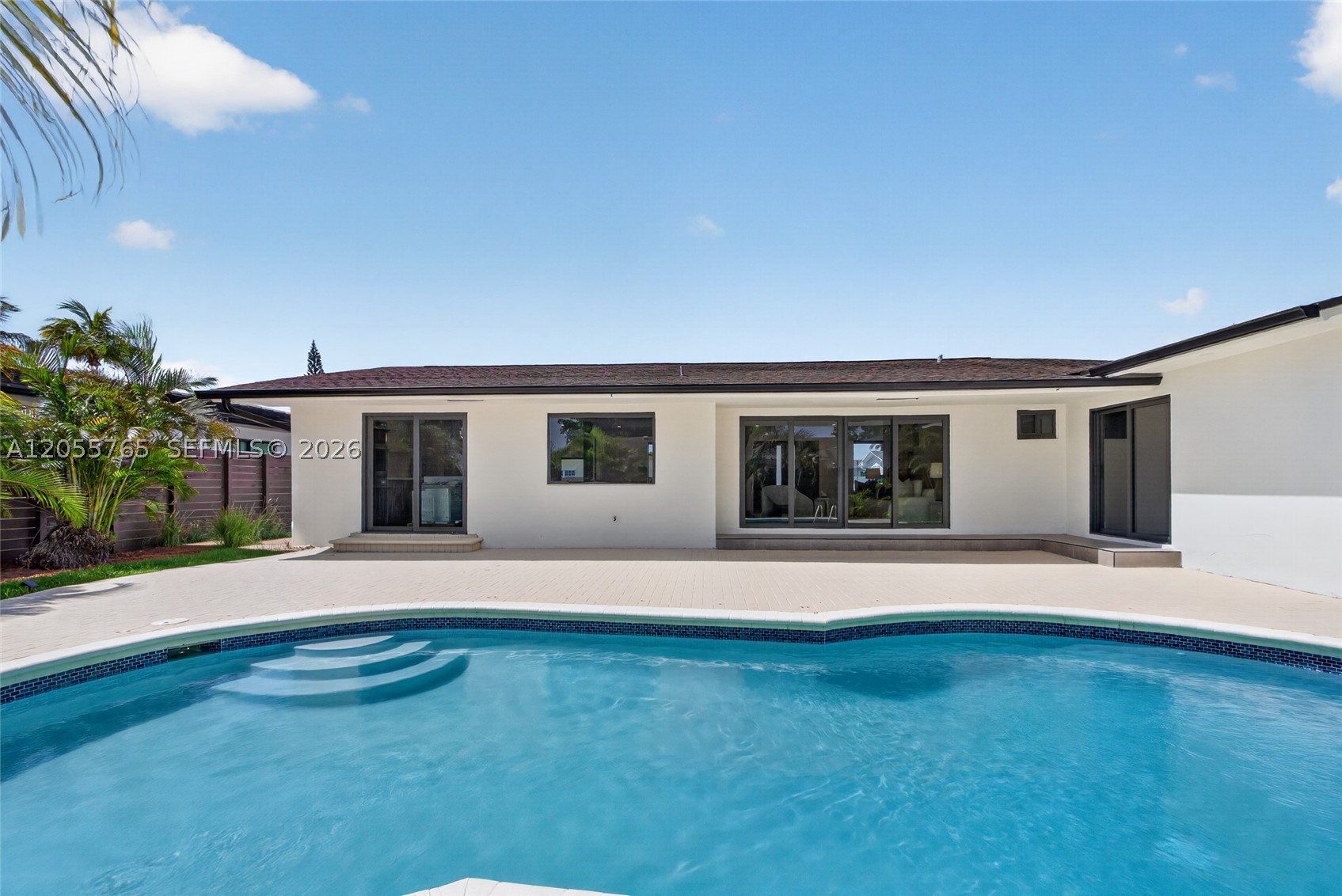 2ND ADDN TO HIGHLAND GARD - Residential