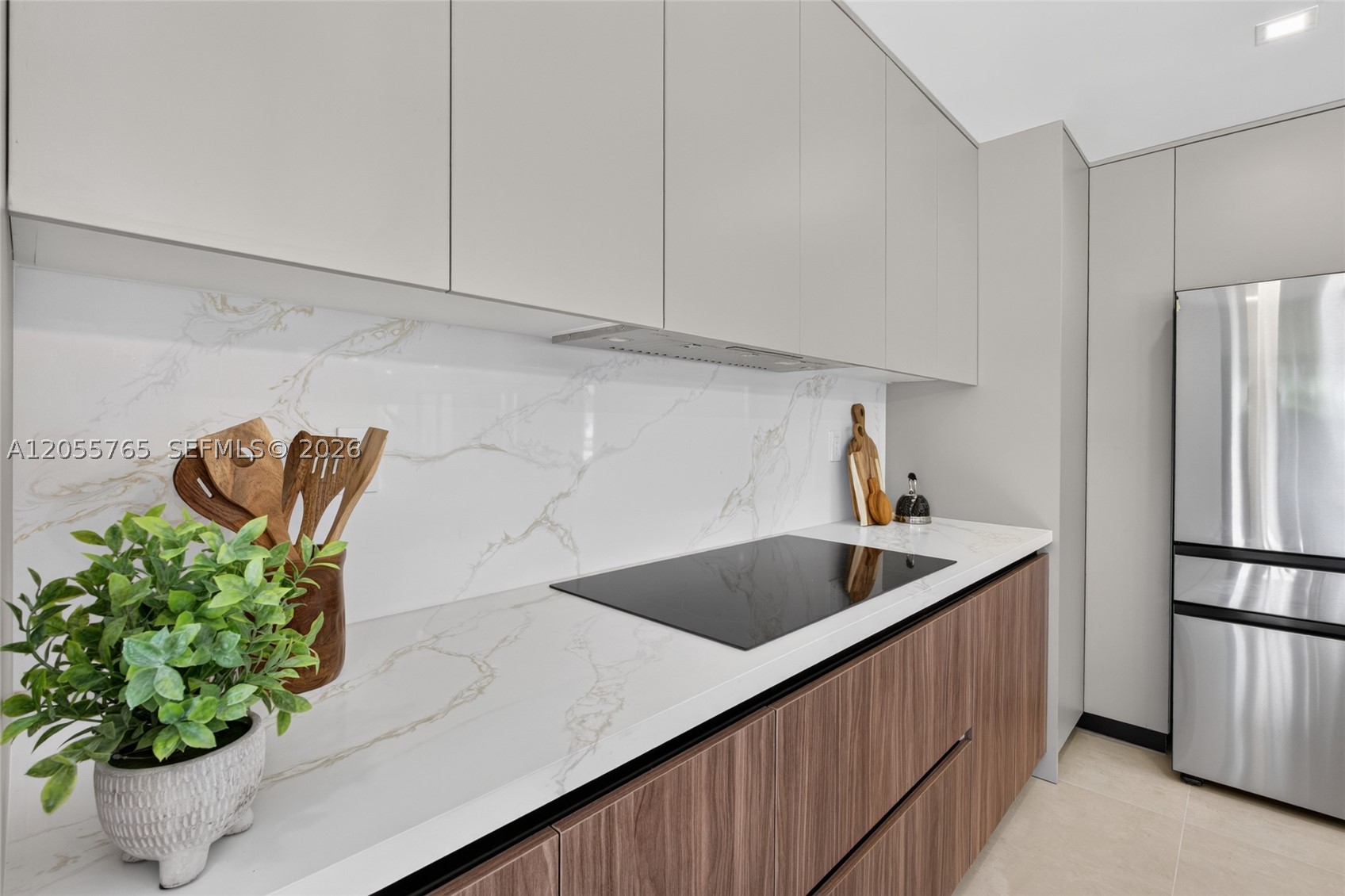 2ND ADDN TO HIGHLAND GARD - Residential