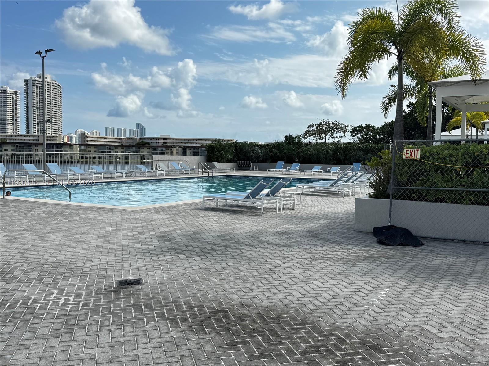 DEL PRADO MARINA - Residential