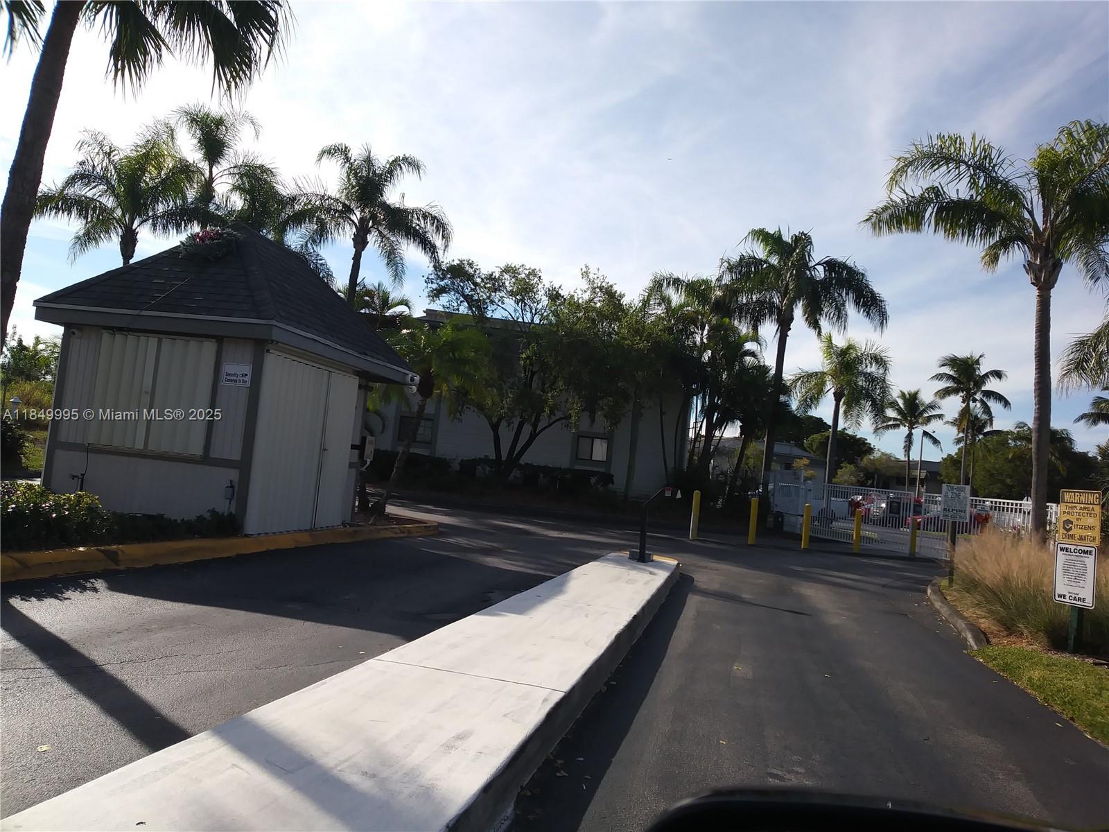 CARMEL LAKES CONDO NO 4 - Residential Lease