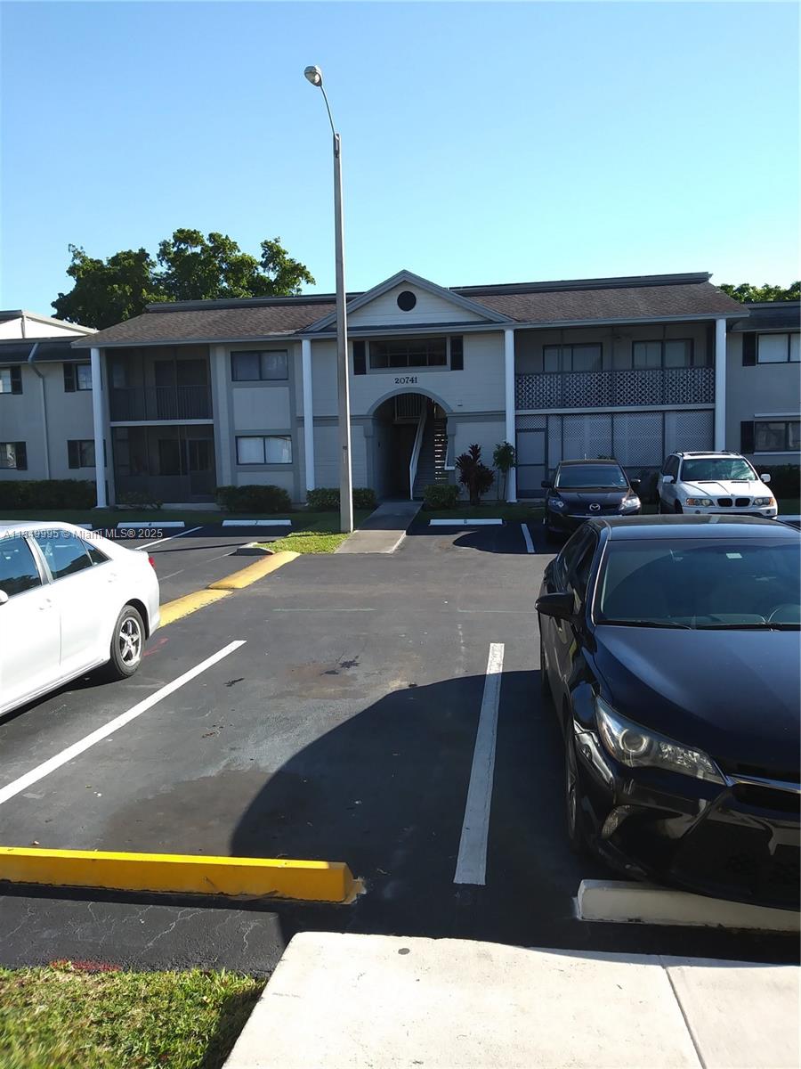 CARMEL LAKES CONDO NO 4 - Residential Lease