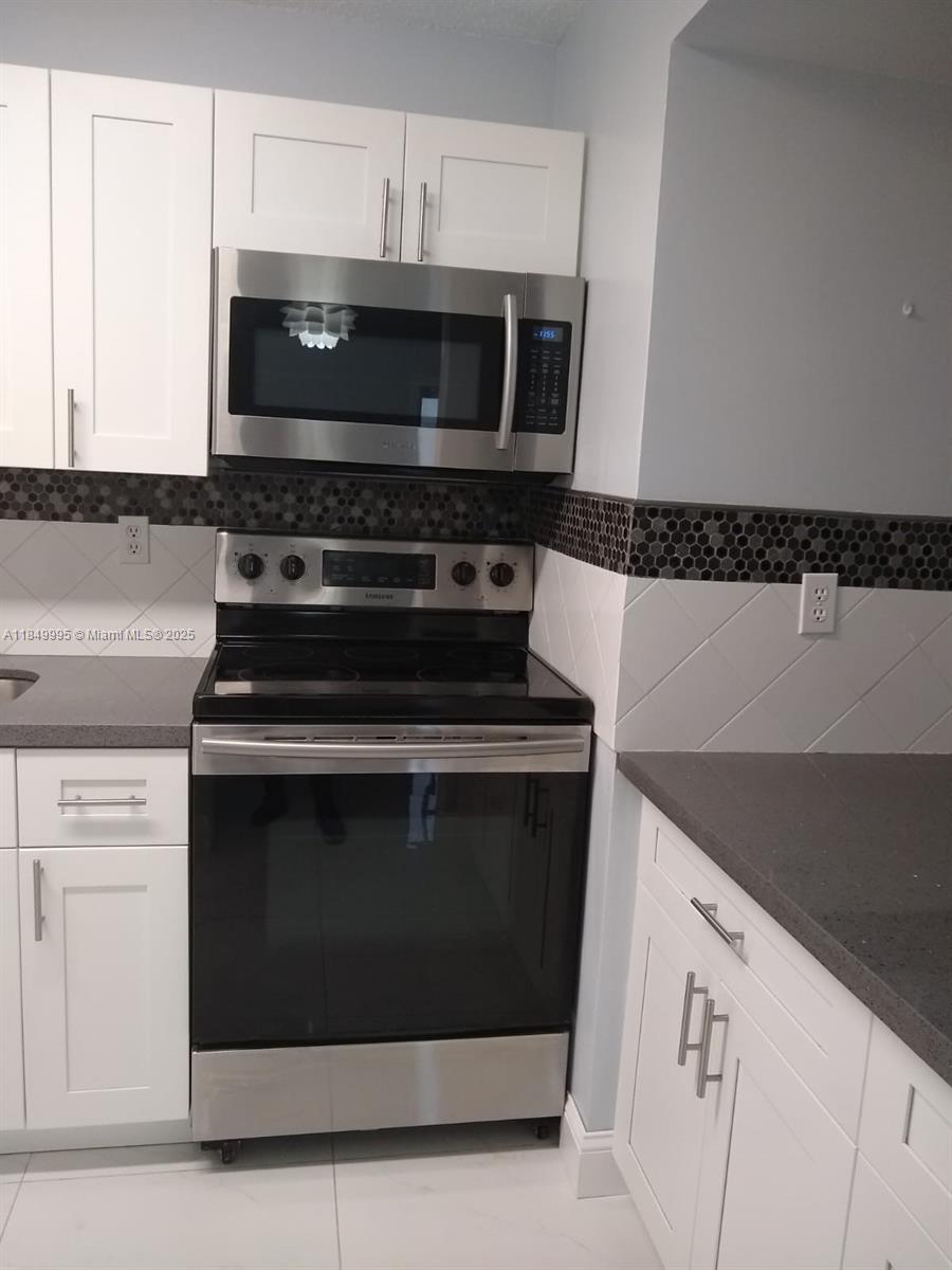 CARMEL LAKES CONDO NO 4 - Residential Lease