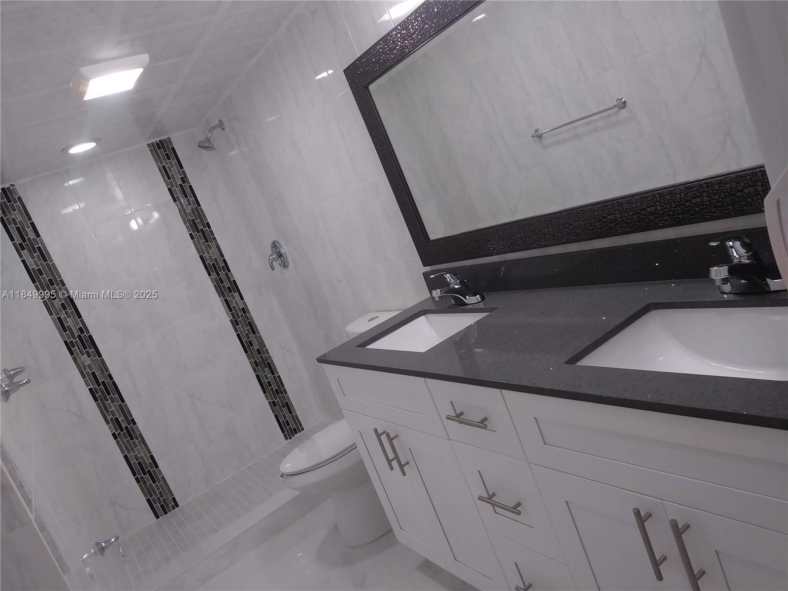 CARMEL LAKES CONDO NO 4 - Residential Lease