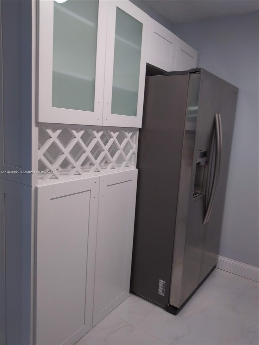 CARMEL LAKES CONDO NO 4 - Residential Lease
