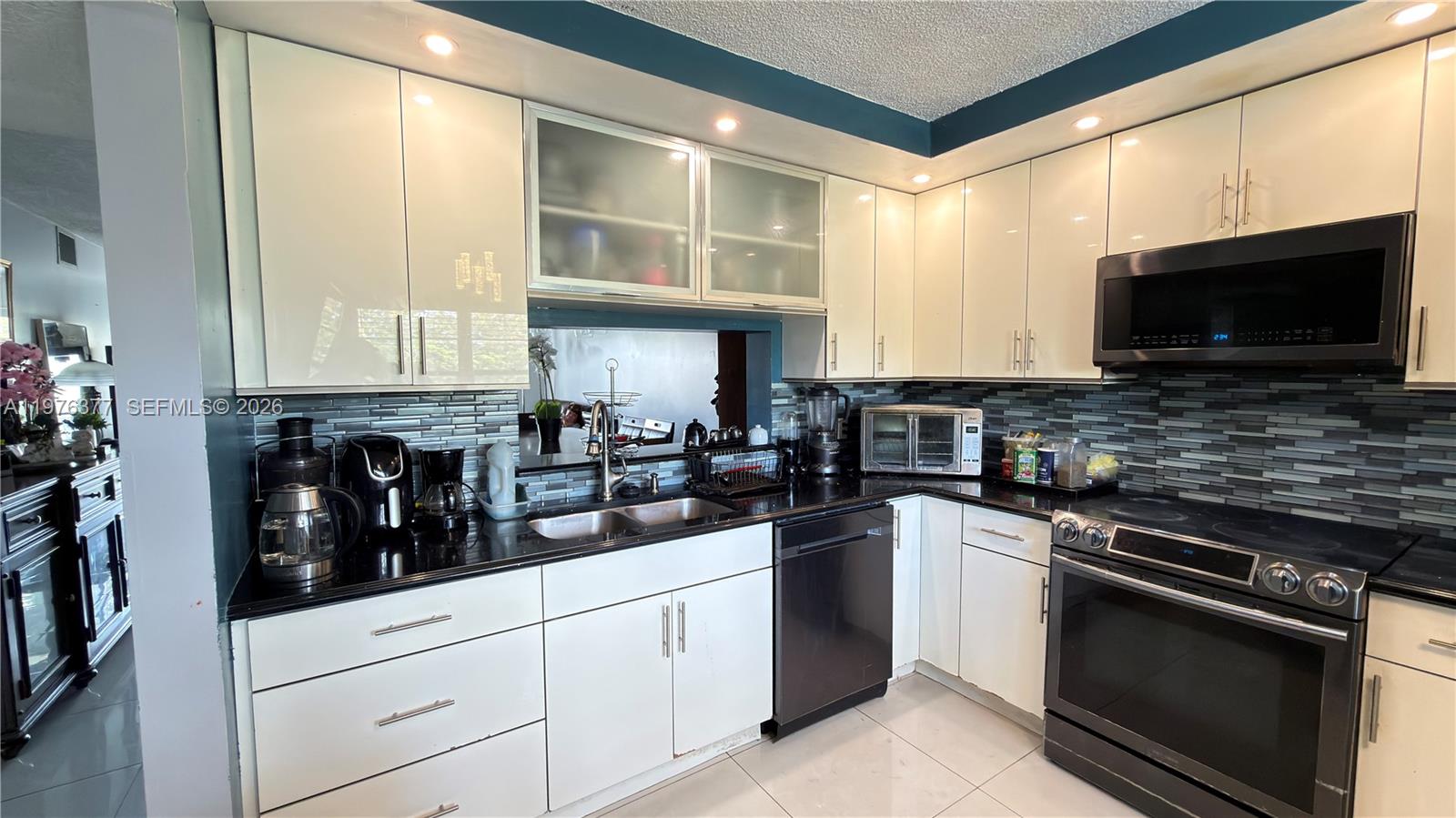 BUCKINGHAM EAST AT CENTUR - Residential