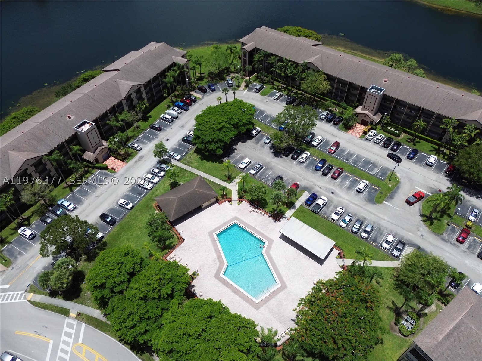 The perfect opportunity to enjoy a worry-free retirement. Beautifully remodeled 2-bedroom, 2-bath unit with charming views, updated kitchen, impact windows, and spacious living areas. Washer and dryer inside the unit for added convenience. Located in a resort-style community featuring a clubhouse, fitness center, theater, indoor and outdoor pools, transportation, and on-site services.
Monthly fees: $519.74 Association + $283.13 Recreation Fee. Also available for rent.