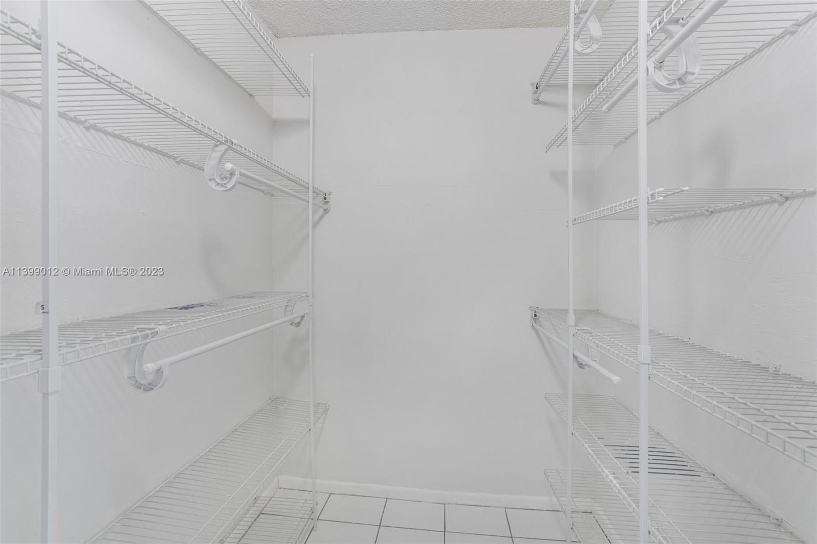 1357 COLLINS AVE CONDO - Residential Lease