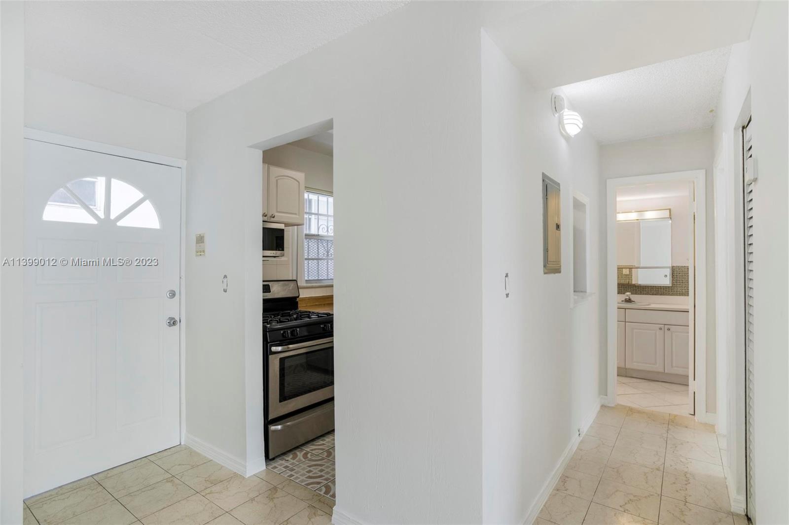 1357 COLLINS AVE CONDO - Residential Lease