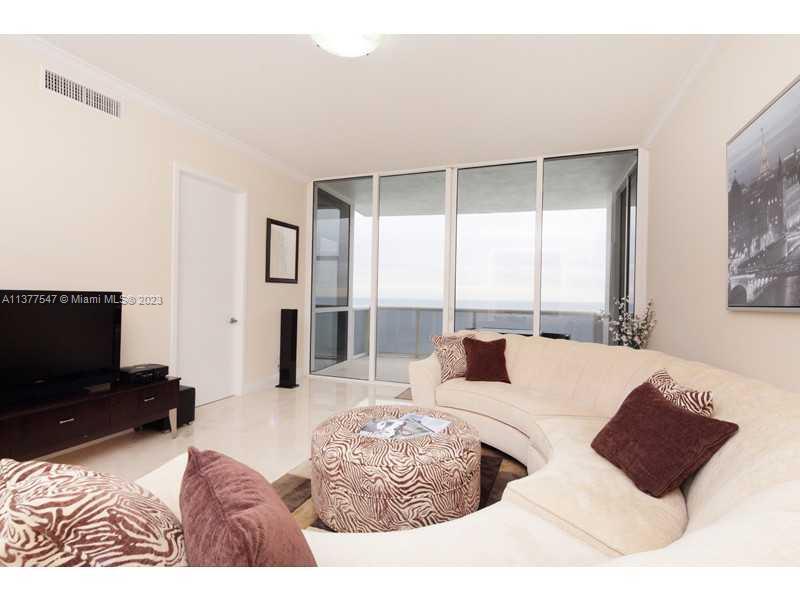 TRUMP PALACE CONDO - Residential Lease