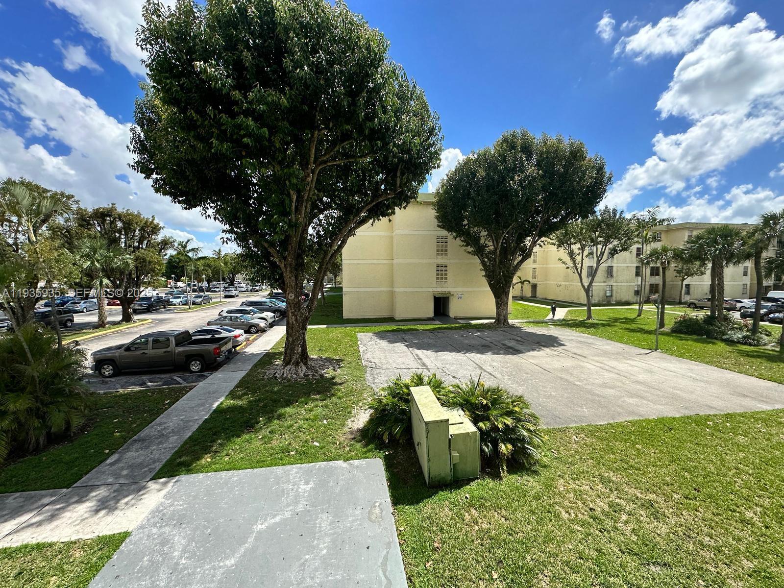 GREAT INVESTOR OPPORTUNITY , 2 BEDROOMS 1 BATHROOM , UNIT IS RENTED $1990 UNTIL JUNE 2026. EXCELLENT LOCATION IN THE HEART OF HIALEAH. CLOSE TO SCHOOLS, COMMERCIAL PLAZAS AND MORE. EASY ACCESS TO HIGHWAYS . SEND OFFER !