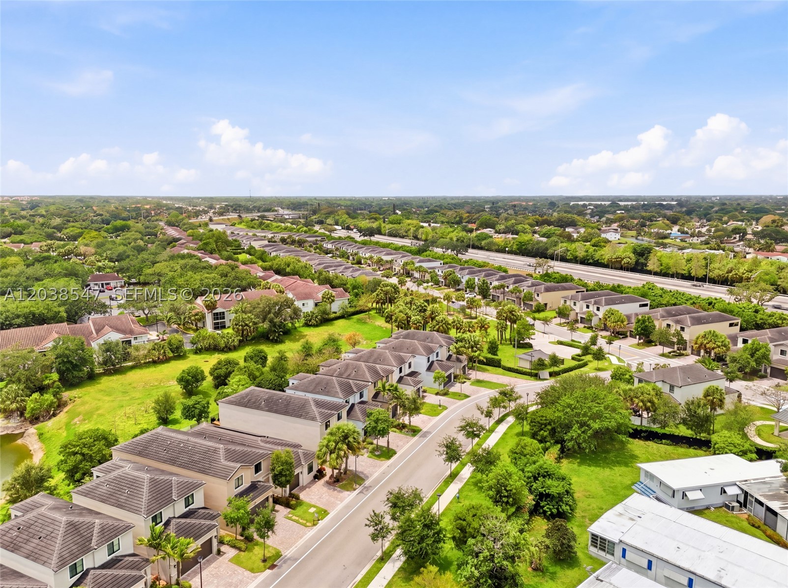 RESIDENCES AT PALM AIRE - Residential