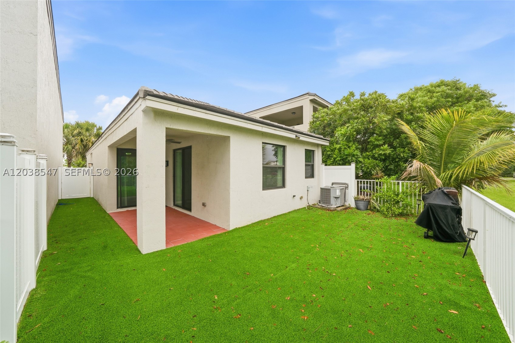 RESIDENCES AT PALM AIRE - Residential