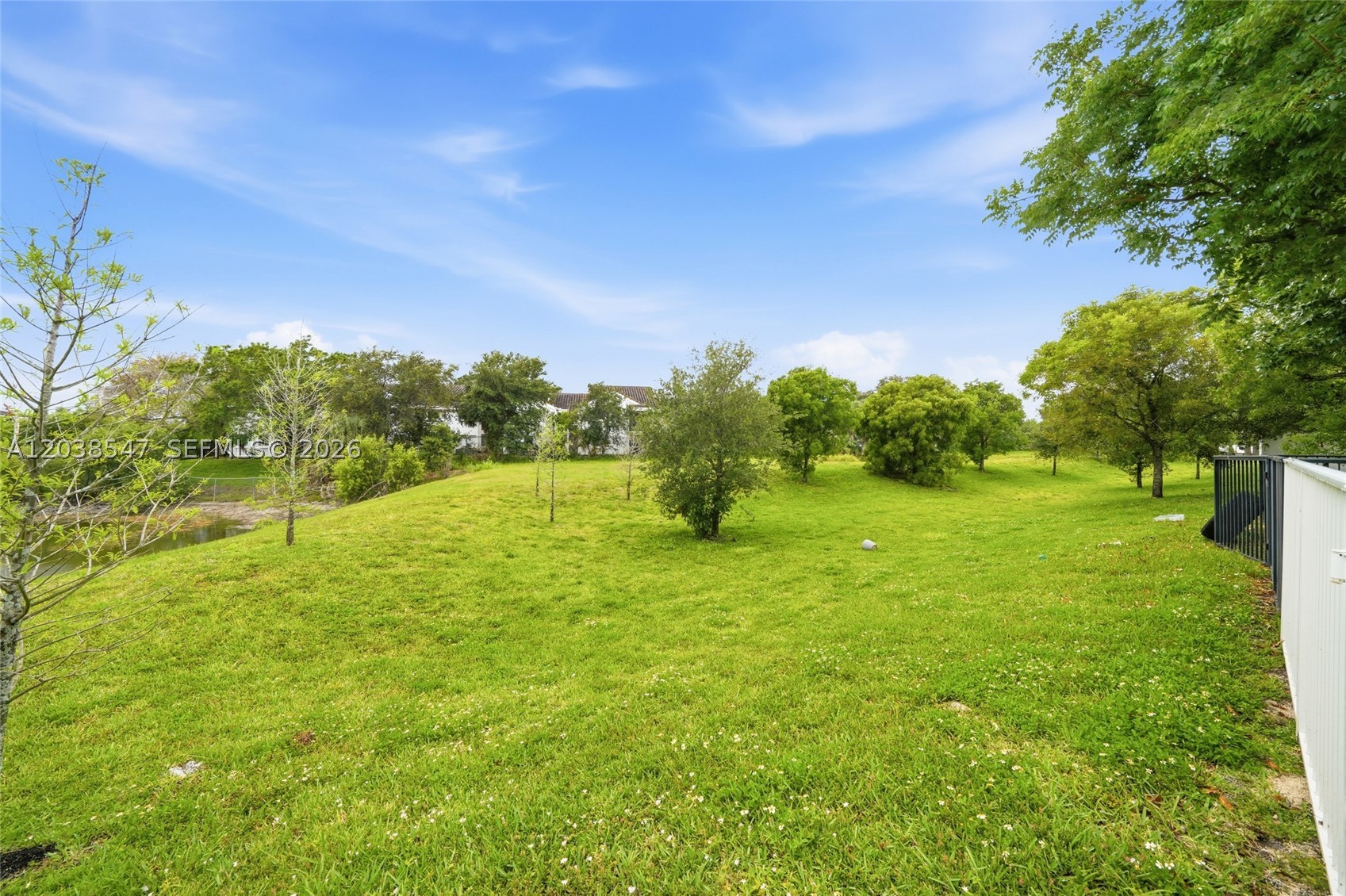 RESIDENCES AT PALM AIRE - Residential