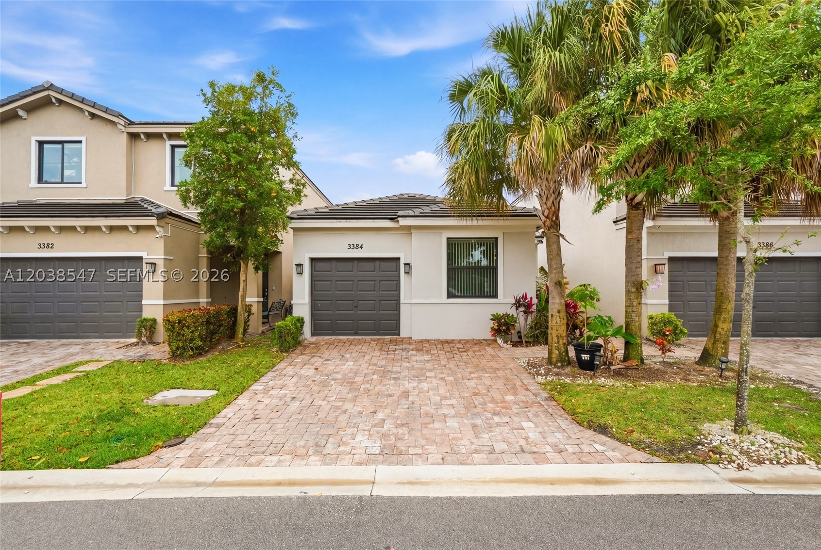 RESIDENCES AT PALM AIRE - Residential