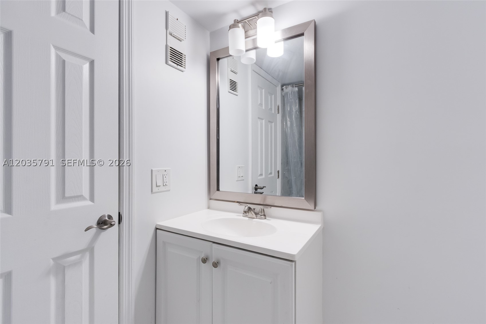 SUNSHORES CONDO - Residential