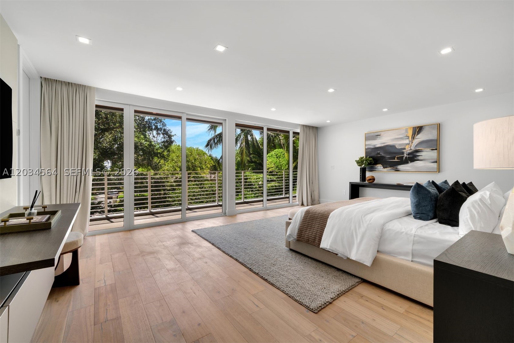 TROPICAL ISLE HOMES SUB 3 - Residential
